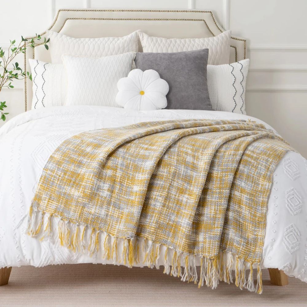 plaid canapé jaune et gris