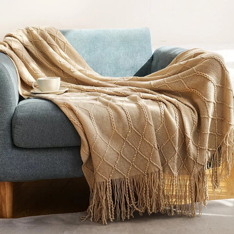 Beigefarbener Überwurf für Sofa